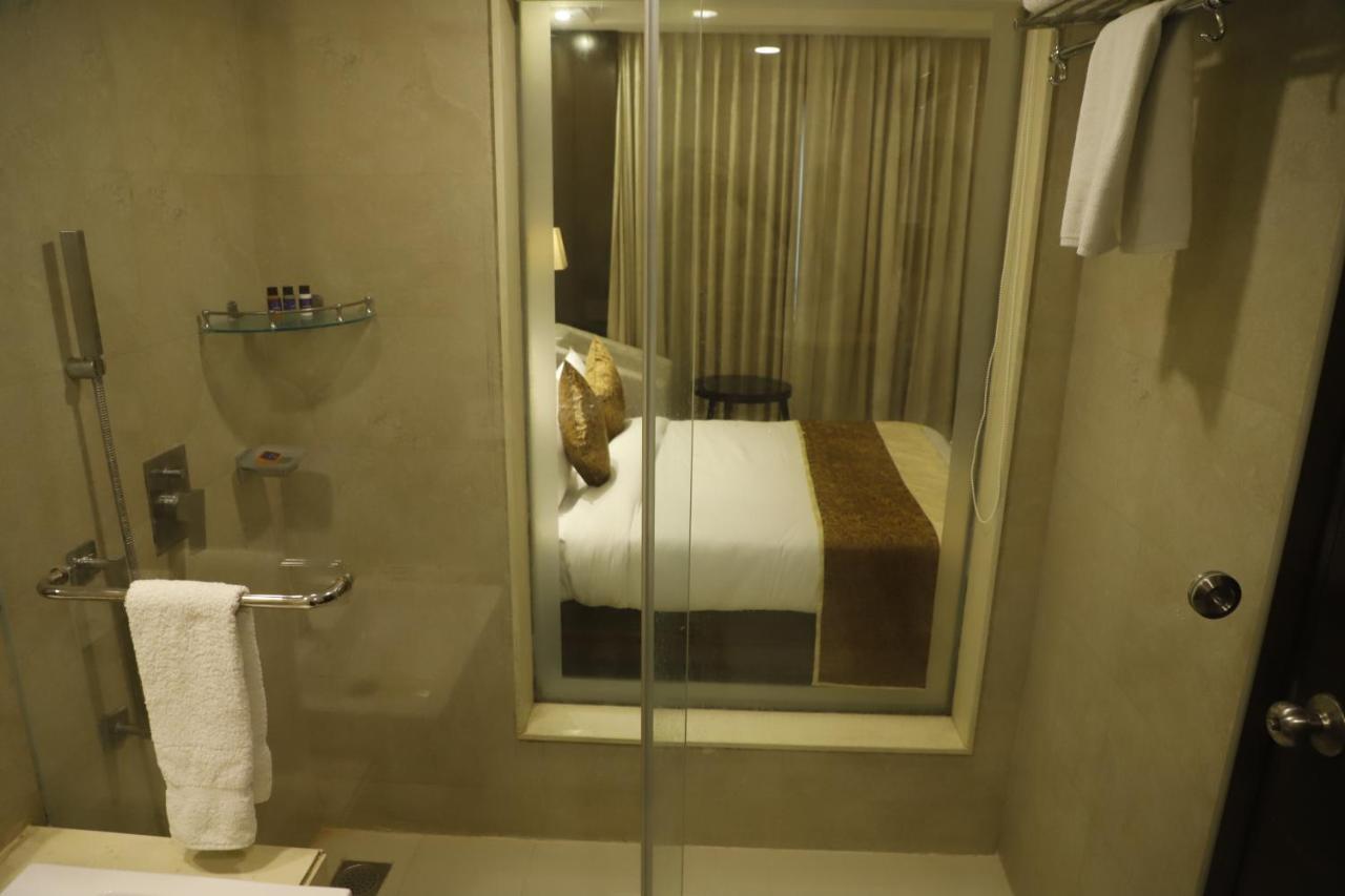 Udman Hotel Chhattarpur New Delhi Exterior photo